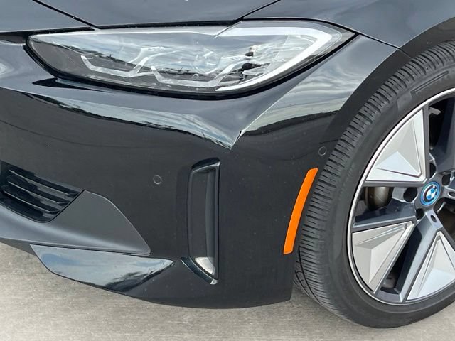 Used 2023 BMW i4 eDrive40 w/ Premium Package RWD image 5