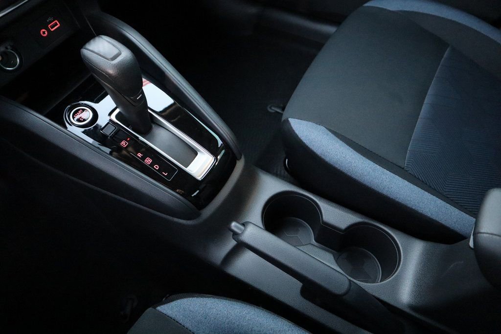 New 2025 Nissan Versa SV w/ Trunk Package FWD image 17