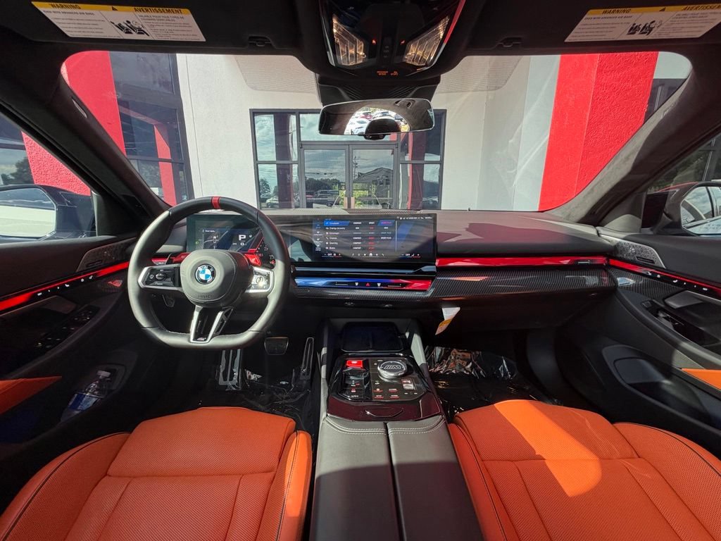 Used 2026 BMW M5 w/ Executive Package AWD/4WD image 31