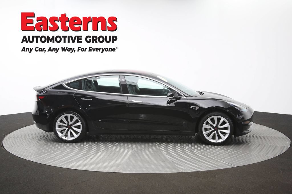 Used 2018 Tesla Model 3 Mid Range RWD image 40
