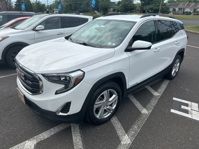 Used 2019 GMC Terrain SLE w/ Driver Convenience Package AWD/4WD image 3