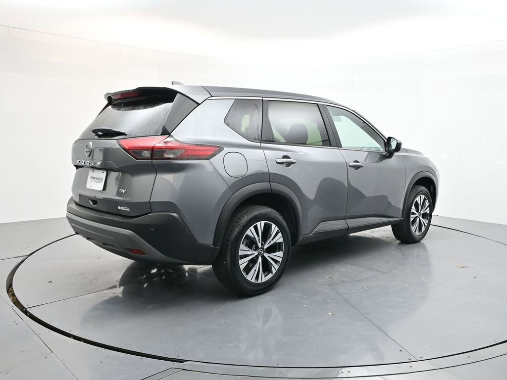 Used 2023 Nissan Rogue SV image 7