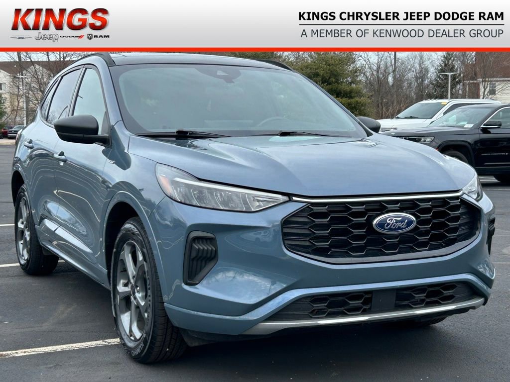 Used 2023 Ford Escape ST-Line w/ Tech Pack #1 image 1