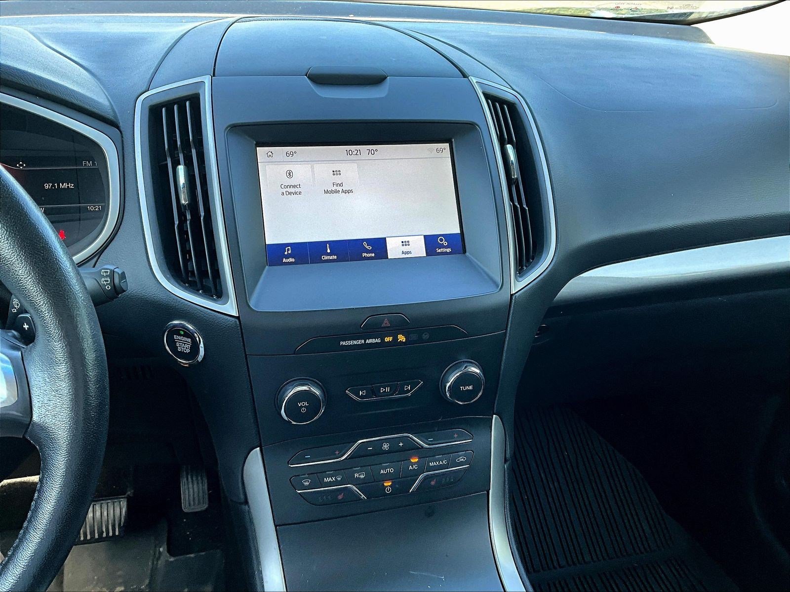 Used 2019 Ford Edge SEL w/ Equipment Group 201A AWD/4WD image 14