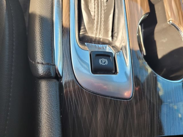 Used 2024 Chevrolet Malibu LT FWD image 26