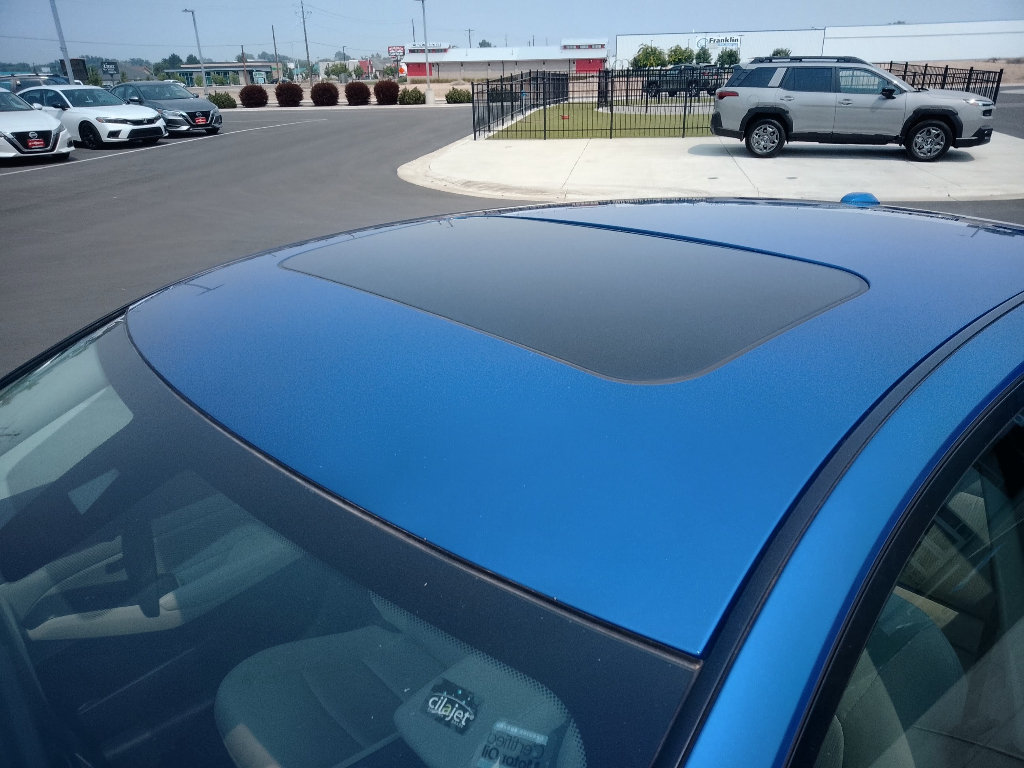 Used 2025 Nissan Altima 2.5 SV w/ SV Premium Package AWD/4WD image 9