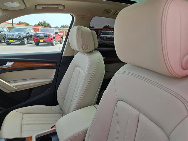 Used 2023 Audi Q5 2.0T Premium Plus w/ Premium Plus Package image 11