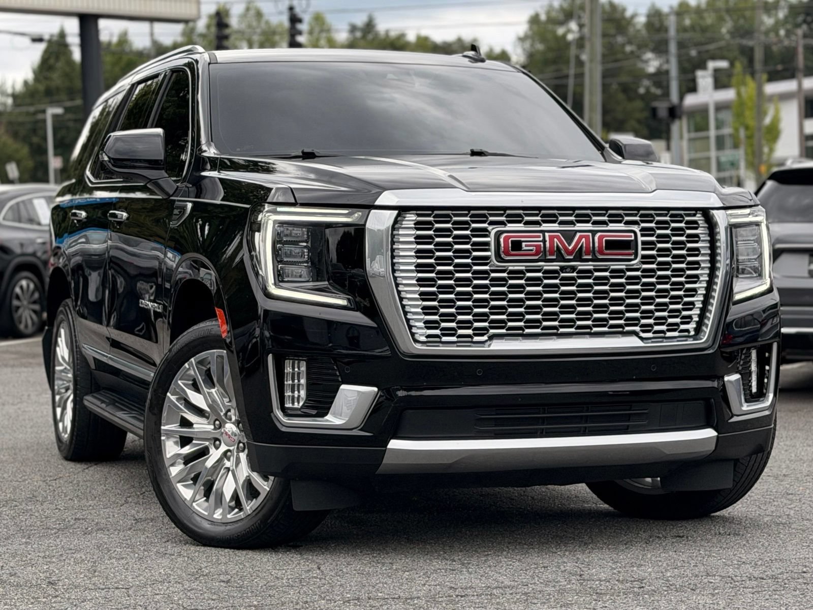 Used 2024 GMC Yukon Denali AWD/4WD image 7