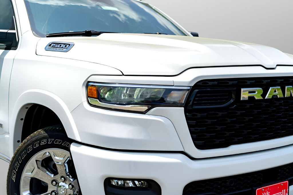 New 2026 RAM 1500 Lone Star RWD image 3
