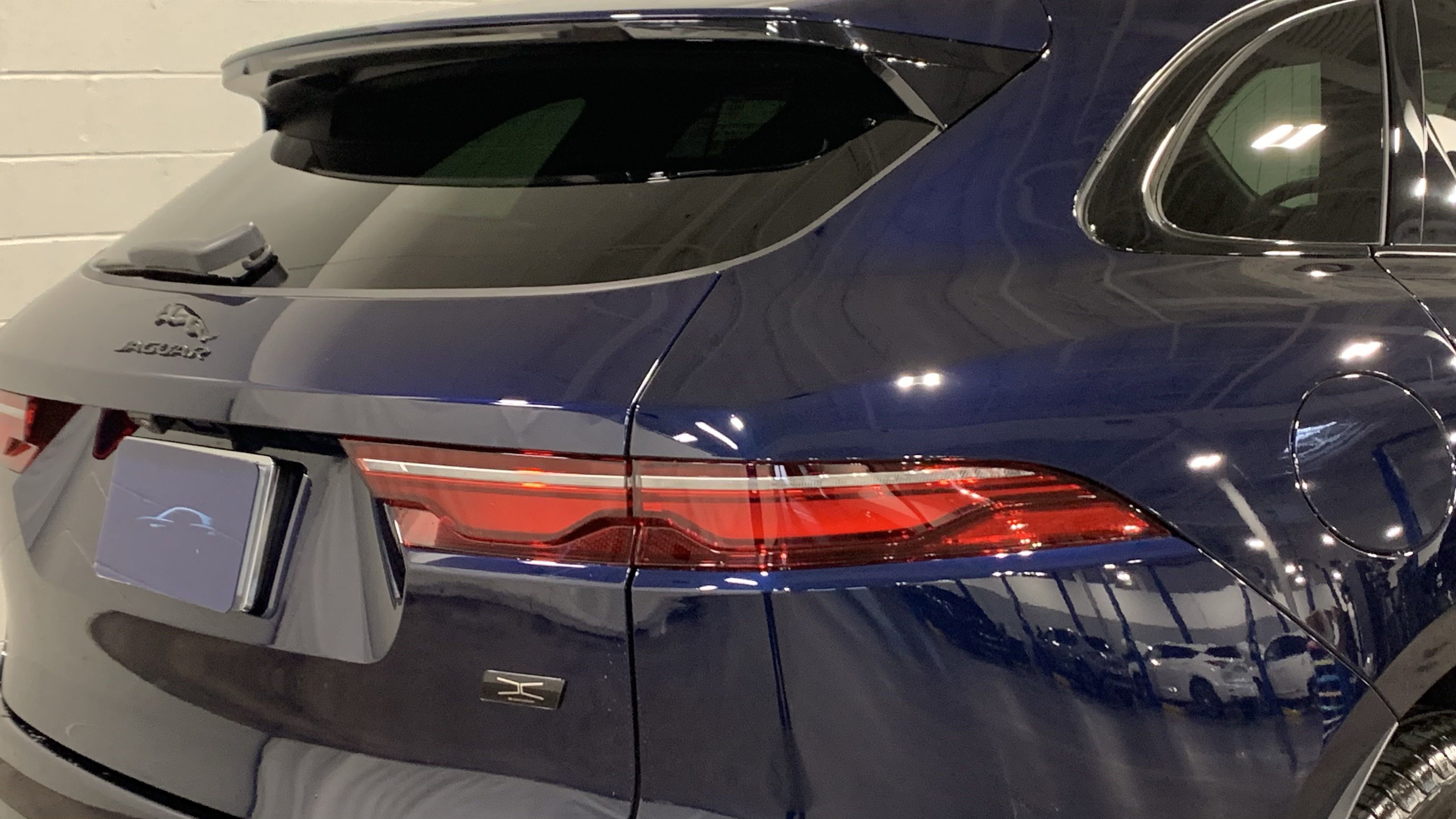 New 2026 Jaguar F-PACE R-Dynamic S image 18