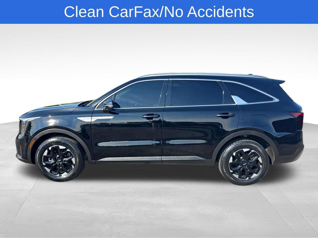 Used 2024 Kia Sorento S w/ Panoramic Sunroof Package AWD/4WD image 2