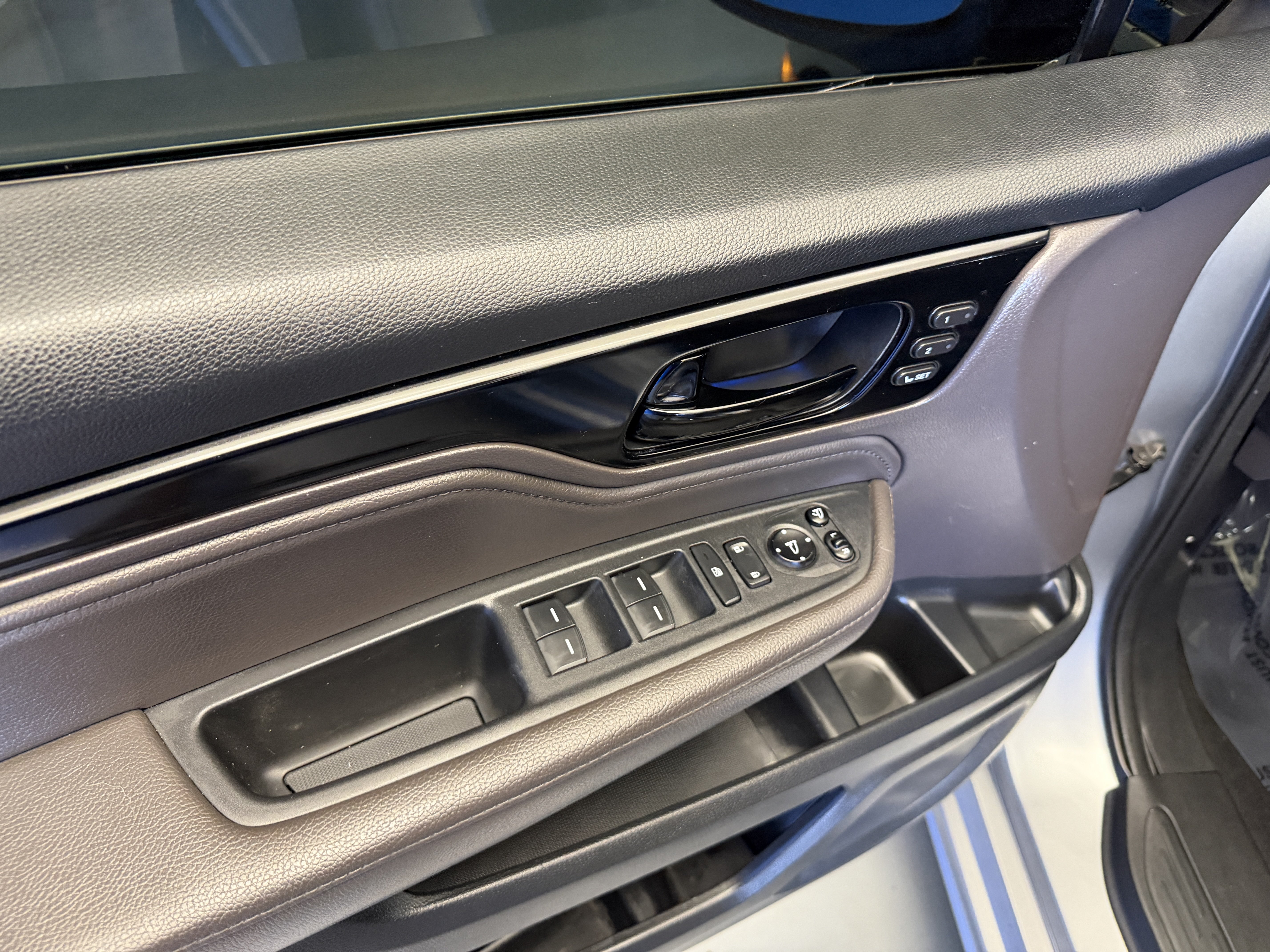 Used 2018 Honda Odyssey Elite image 10