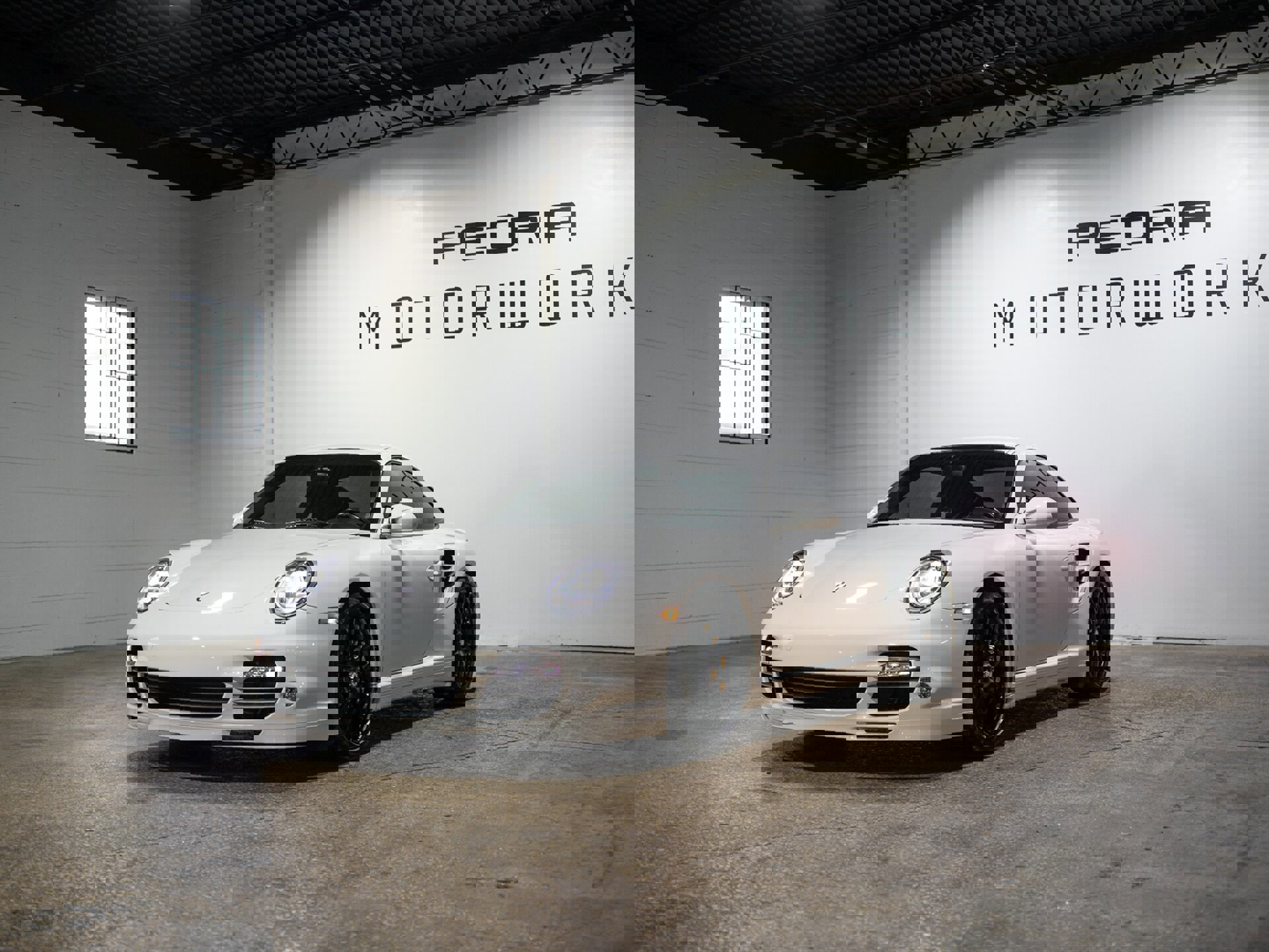 Used 2013 Porsche 911 Turbo S image 3