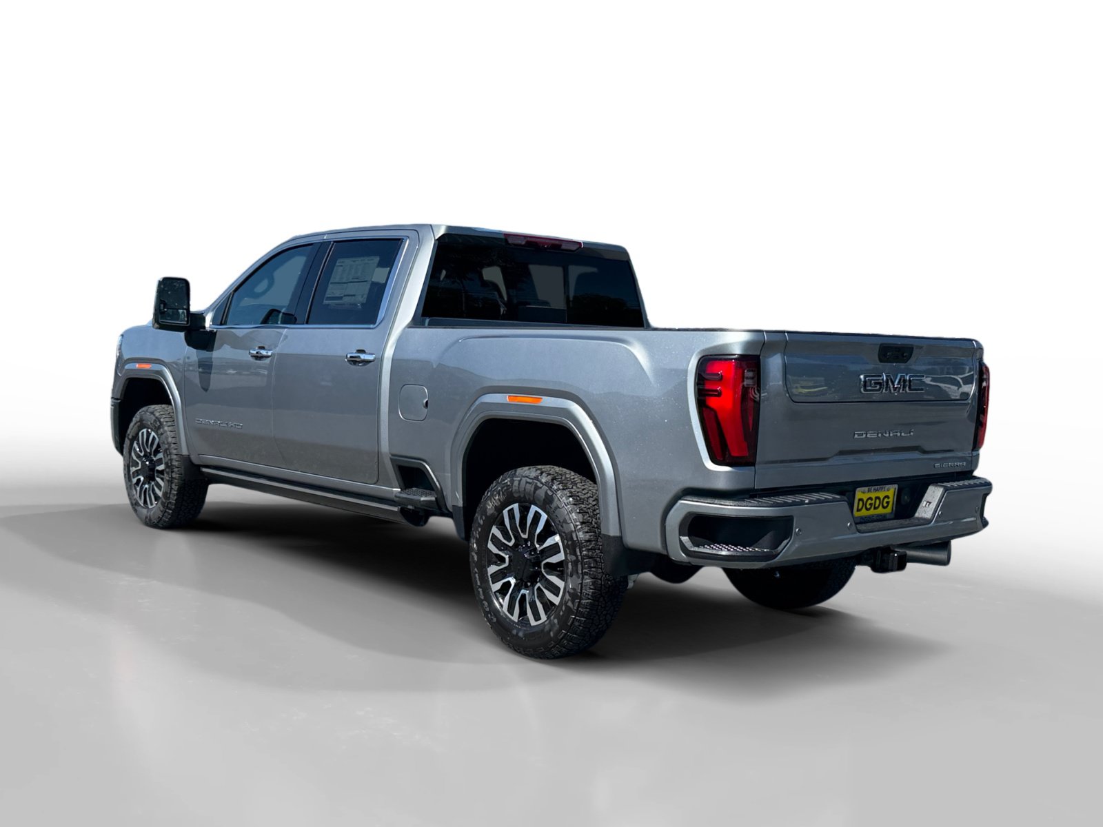 New 2026 GMC Sierra 2500 Denali Ultimate AWD/4WD image 3