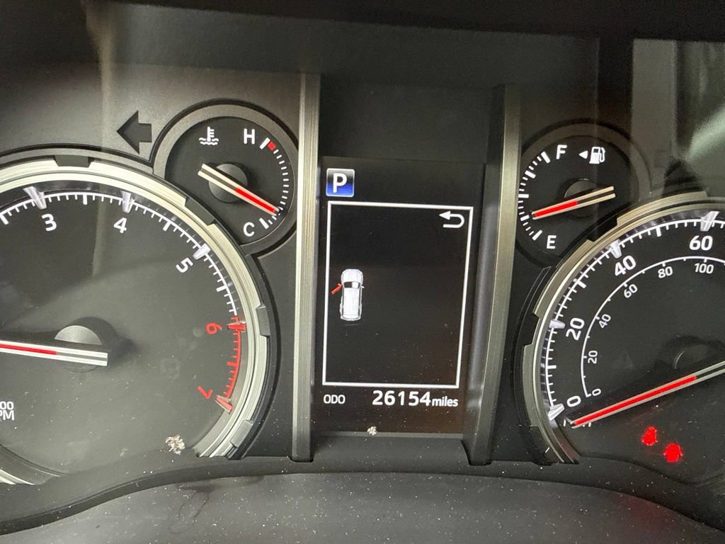 Used 2022 Toyota 4Runner Limited AWD/4WD image 17