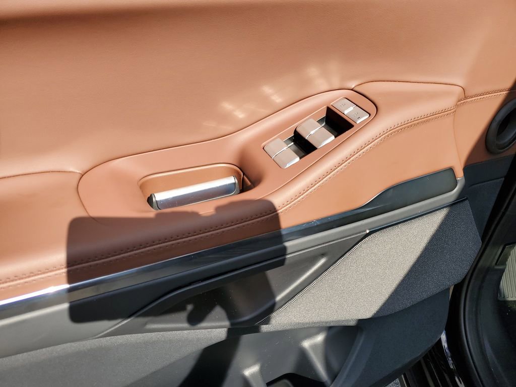 New 2025 Lincoln Navigator L Reserve image 19