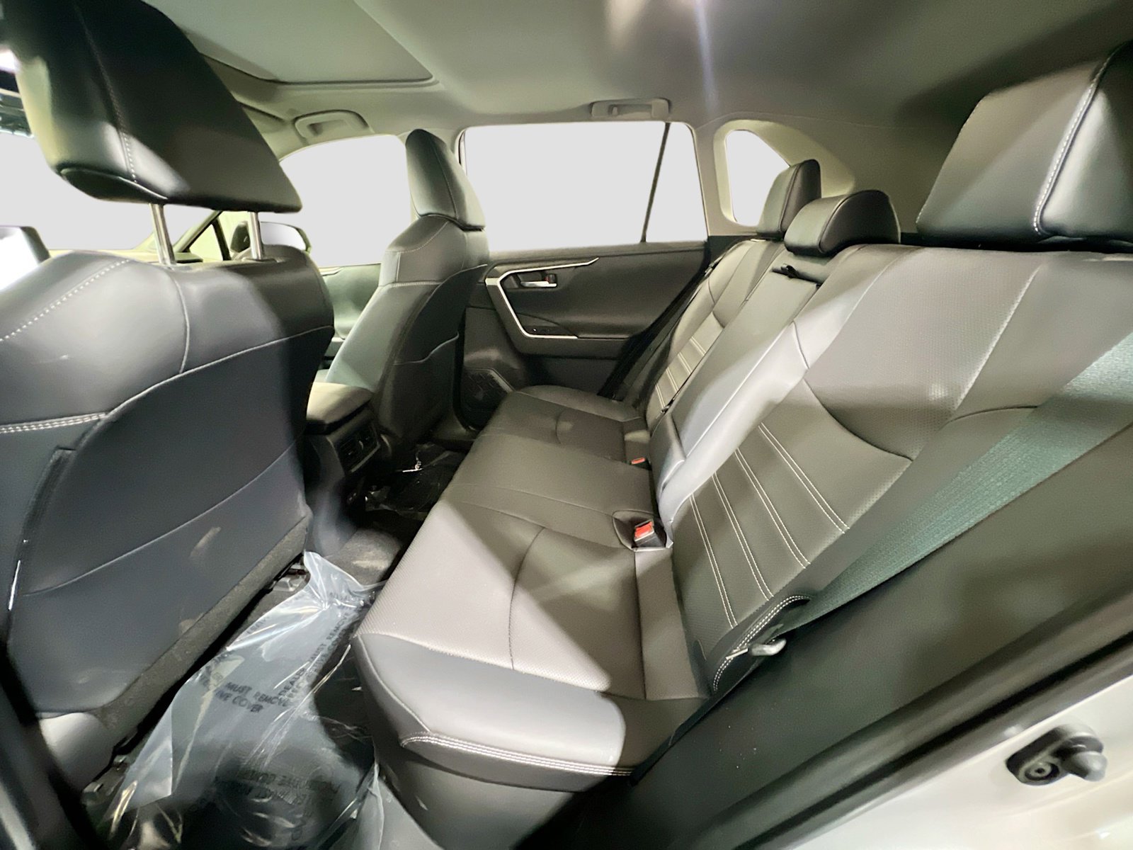 Used 2025 Toyota RAV4 Limited w/ Weather Package image 18