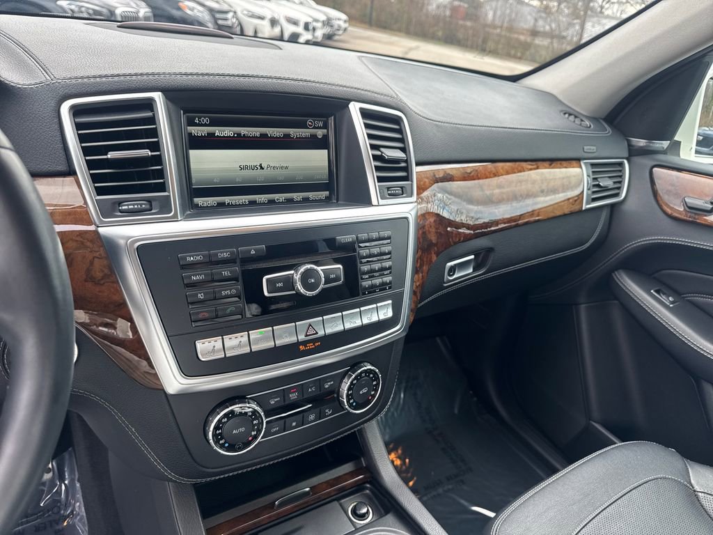Used 2015 Mercedes-Benz ML 400 4MATIC image 29