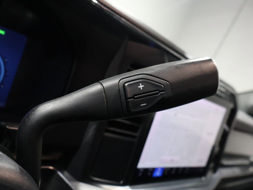 Used 2024 Ford F250 Lariat w/ Chrome Package image 37