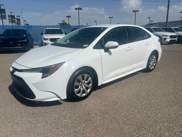 Used 2025 Toyota Corolla LE FWD image 7