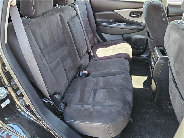 Used 2019 Nissan Murano S FWD image 18