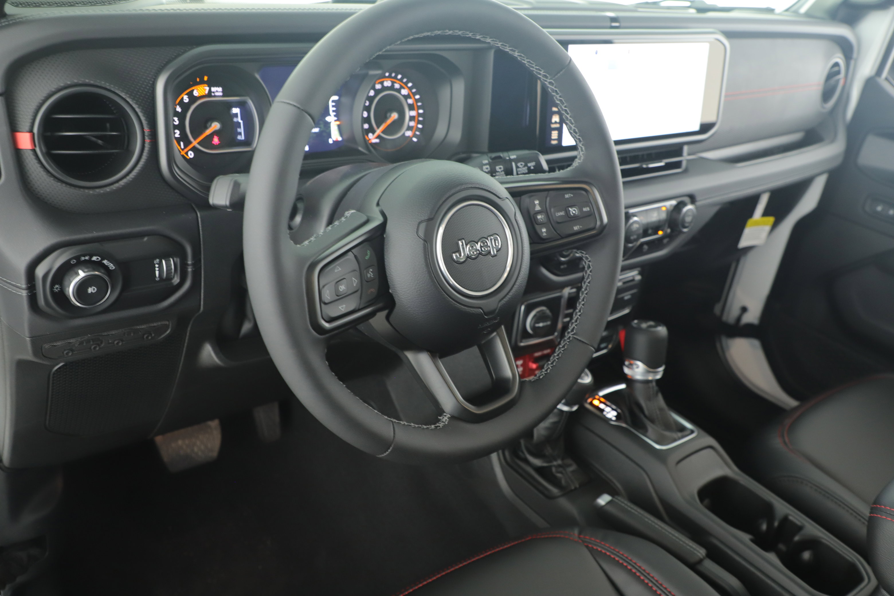 New 2025 Jeep Wrangler Unlimited Rubicon image 12