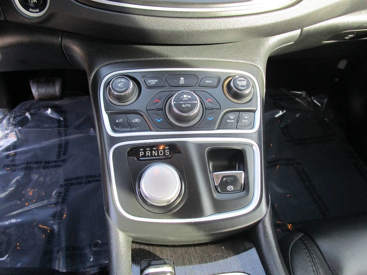Used 2016 Chrysler 200 C w/ Navigation & Sound Group I AWD/4WD image 14