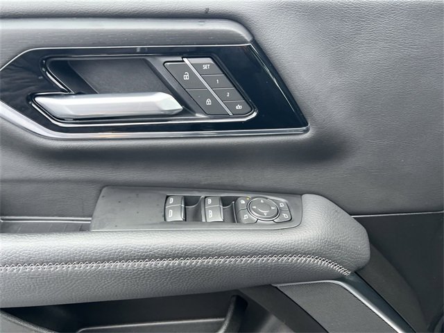 Certified 2025 GMC Yukon XL Denali image 15