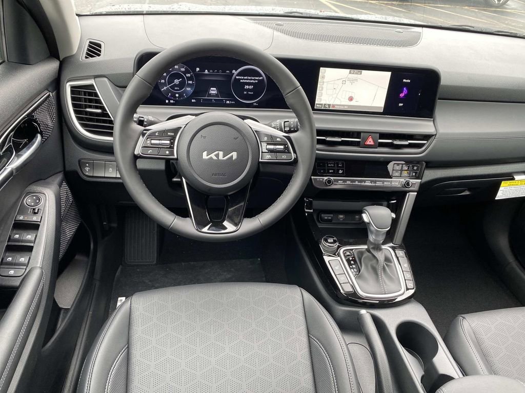 New 2026 Kia Seltos EX AWD/4WD image 9