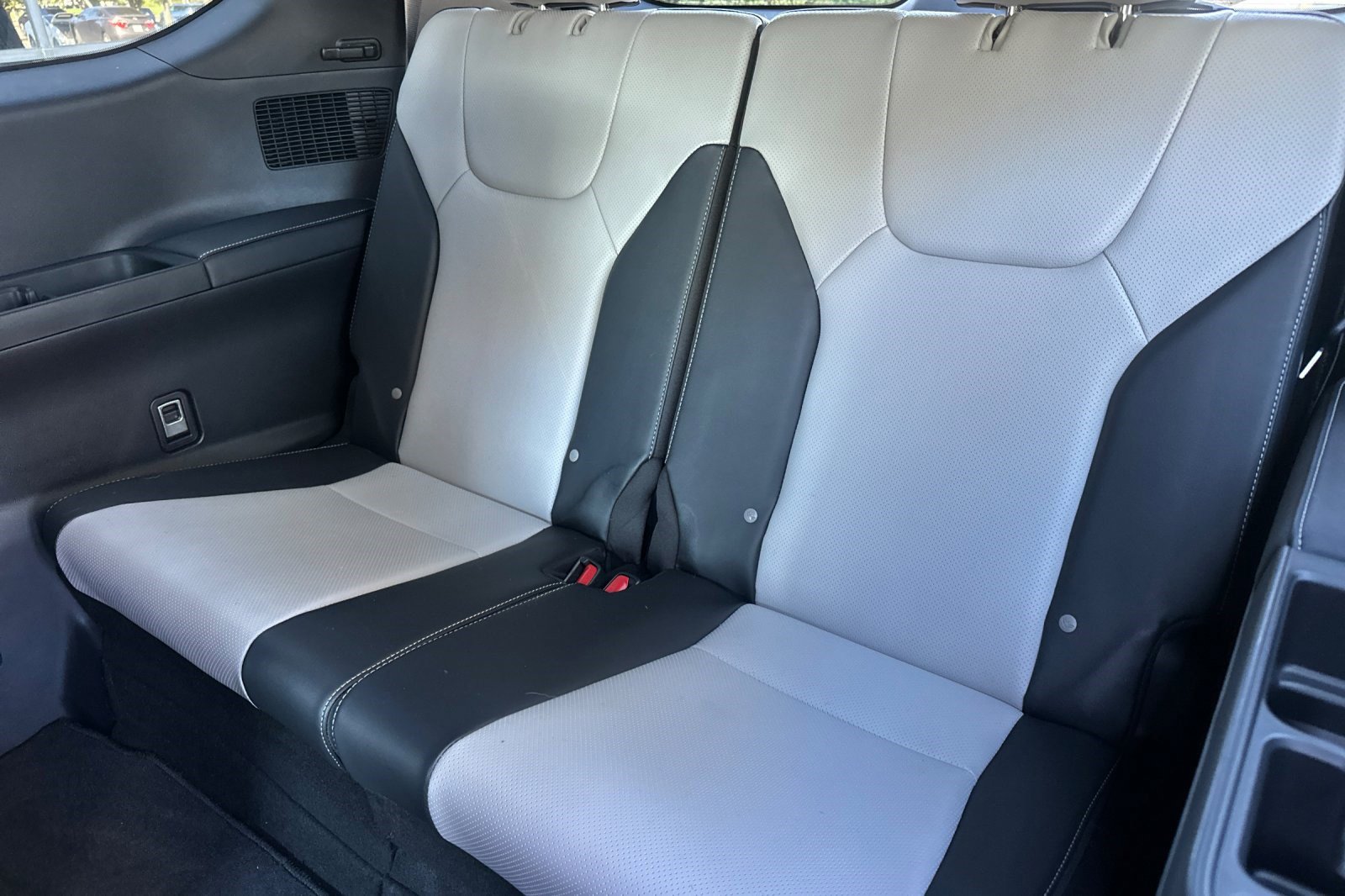 Used 2025 Lexus TX 500h 500h F SPORT Premium w/ Technology Package image 19