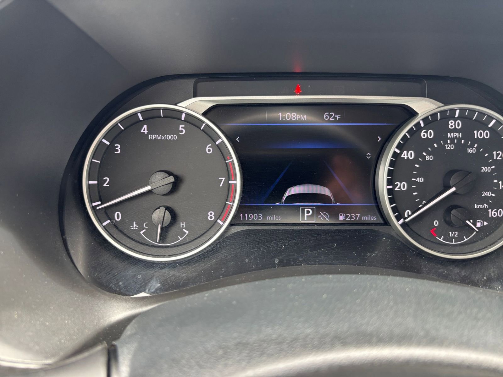 Used 2025 Nissan Sentra SV FWD image 38