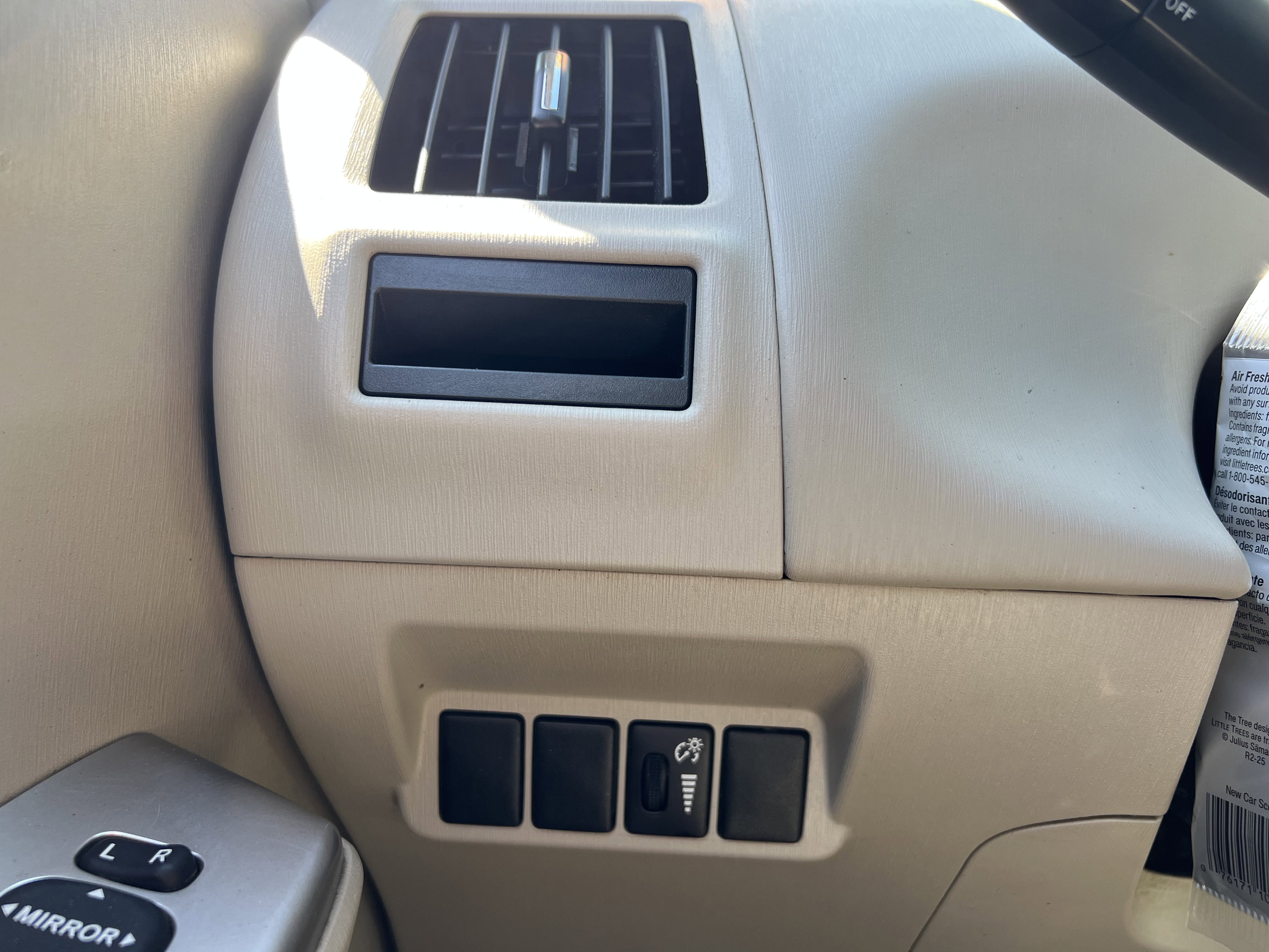 Used 2012 Toyota Prius V Three FWD image 22