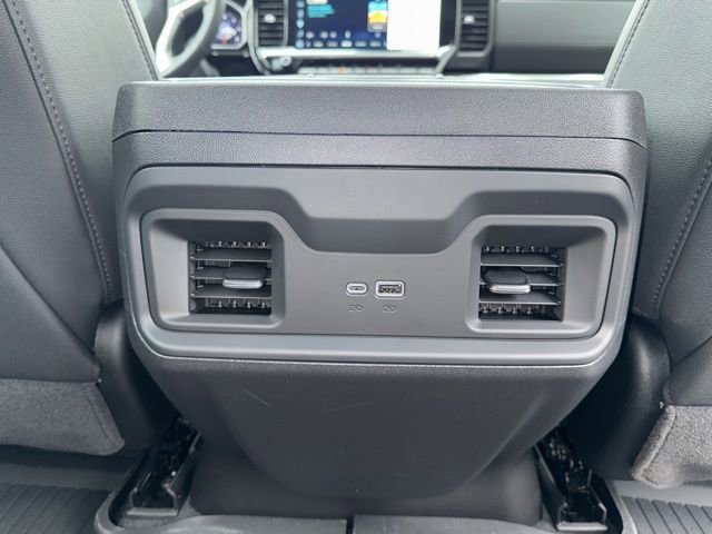 Used 2026 Chevrolet Silverado 1500 LT Trail Boss w/ Convenience Package II AWD/4WD image 37