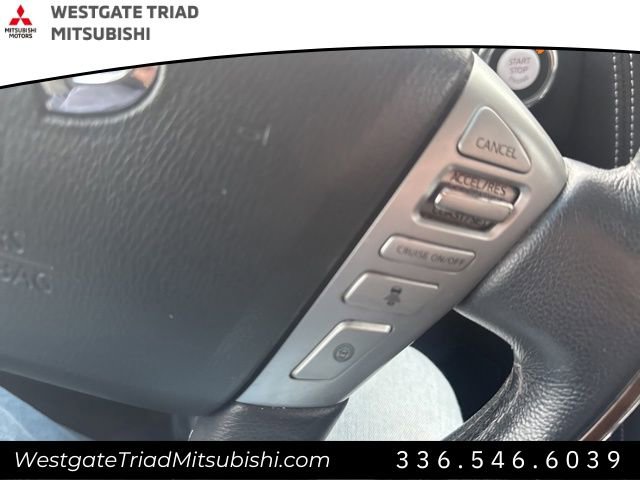 Used 2017 INFINITI QX80 Base w/ Driver Assistance Package image 18