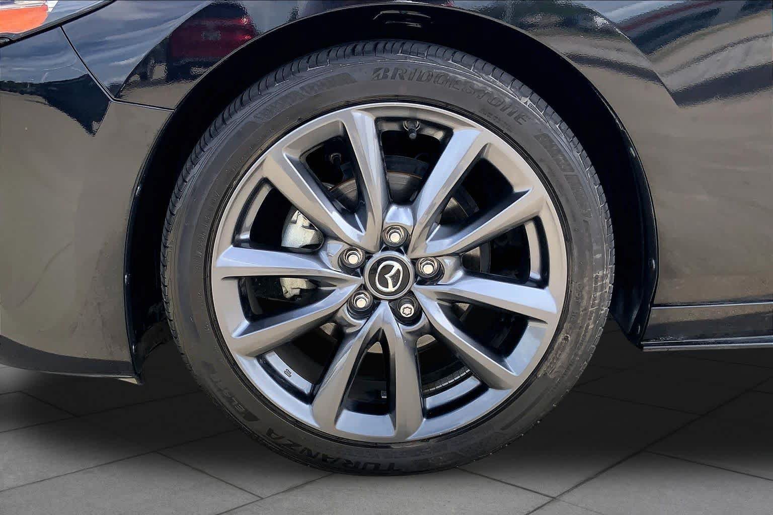 Certified 2024 MAZDA MAZDA3 s FWD image 11
