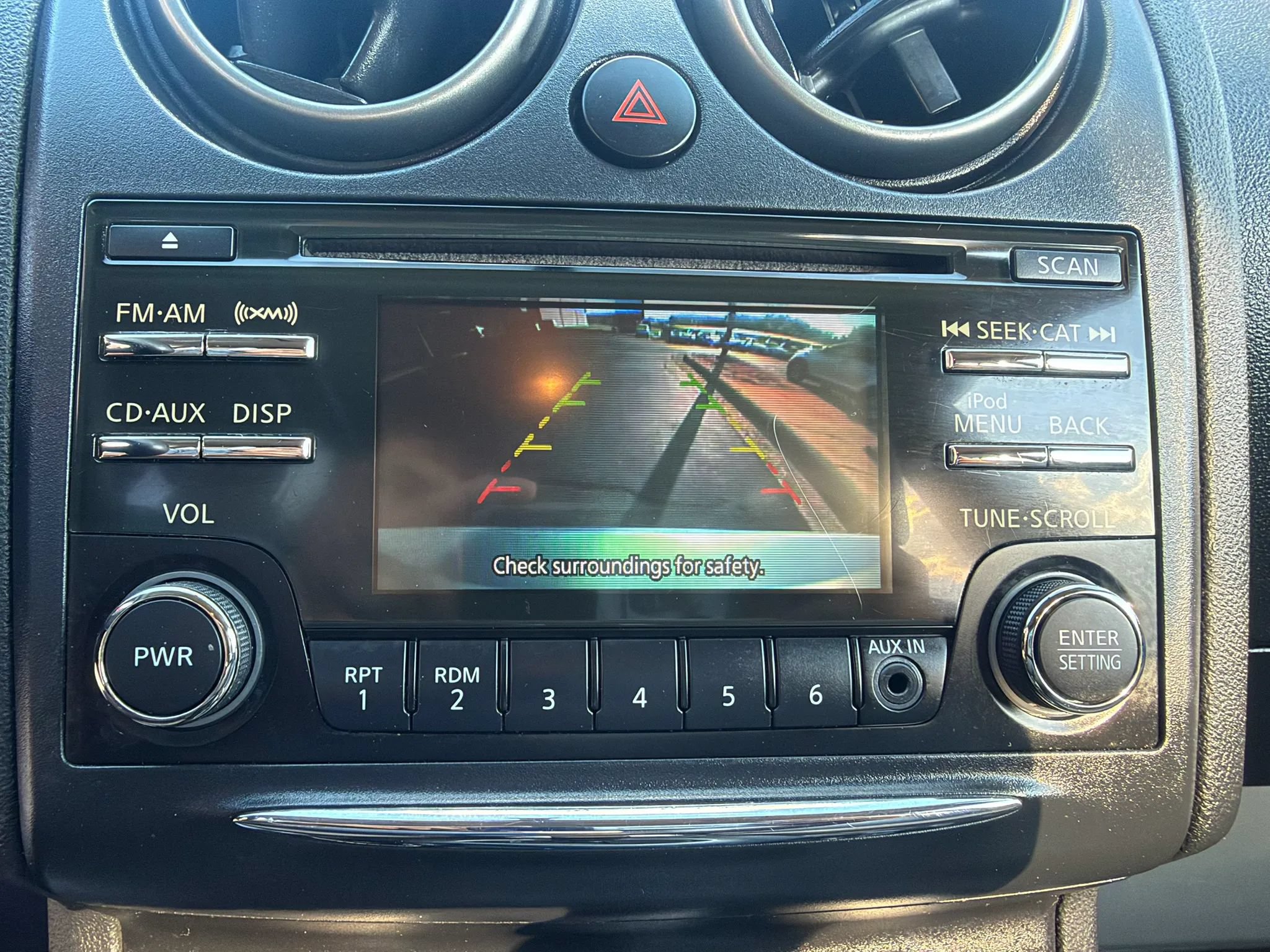 Used 2013 Nissan Rogue SV FWD image 21