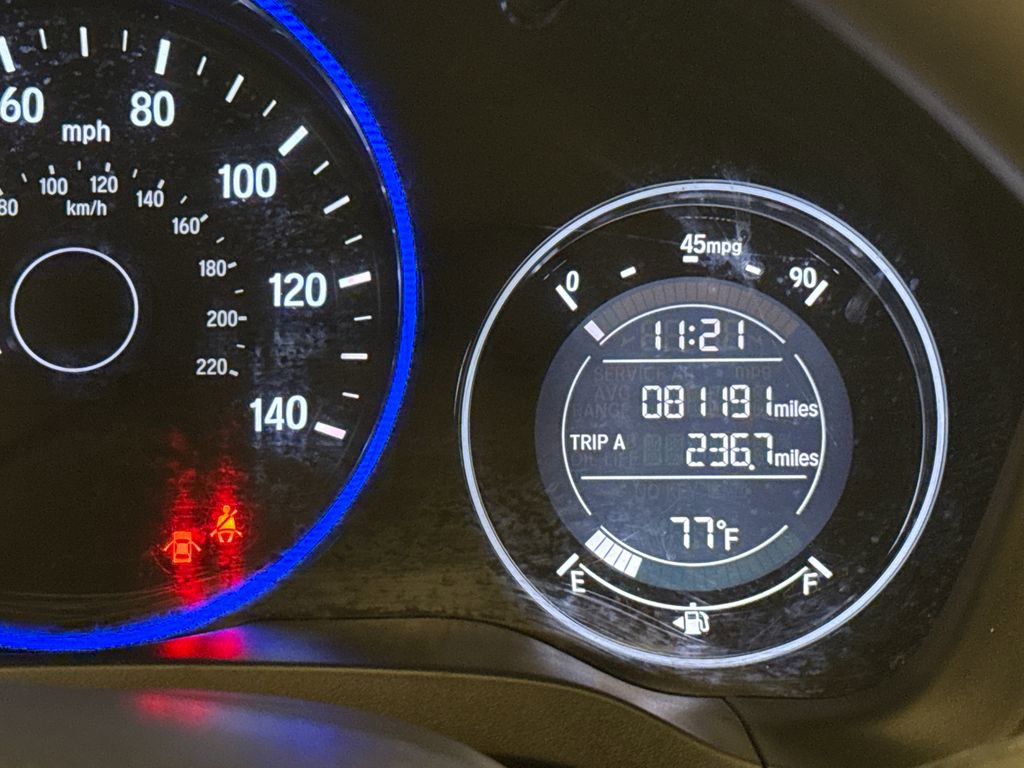 Used 2017 Honda HR-V LX image 29
