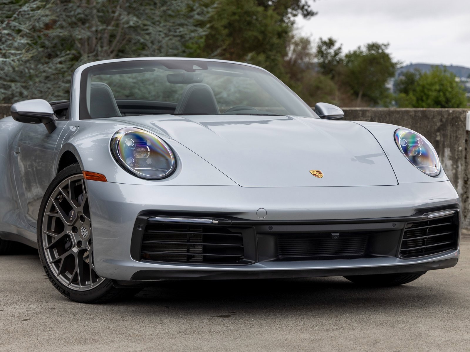 Certified 2022 Porsche 911 Carrera image 9