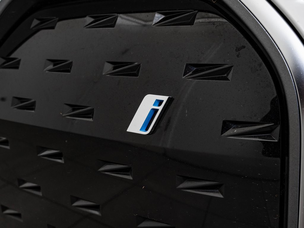 Used 2023 BMW i4 eDrive40 w/ Premium Package image 20