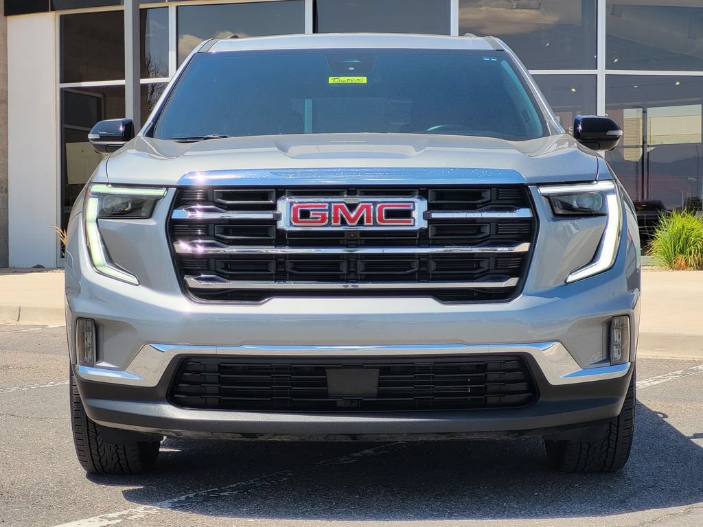 Used 2024 GMC Acadia Elevation FWD image 3