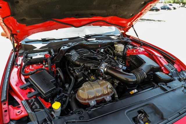Used 2017 Ford Mustang Coupe RWD image 40