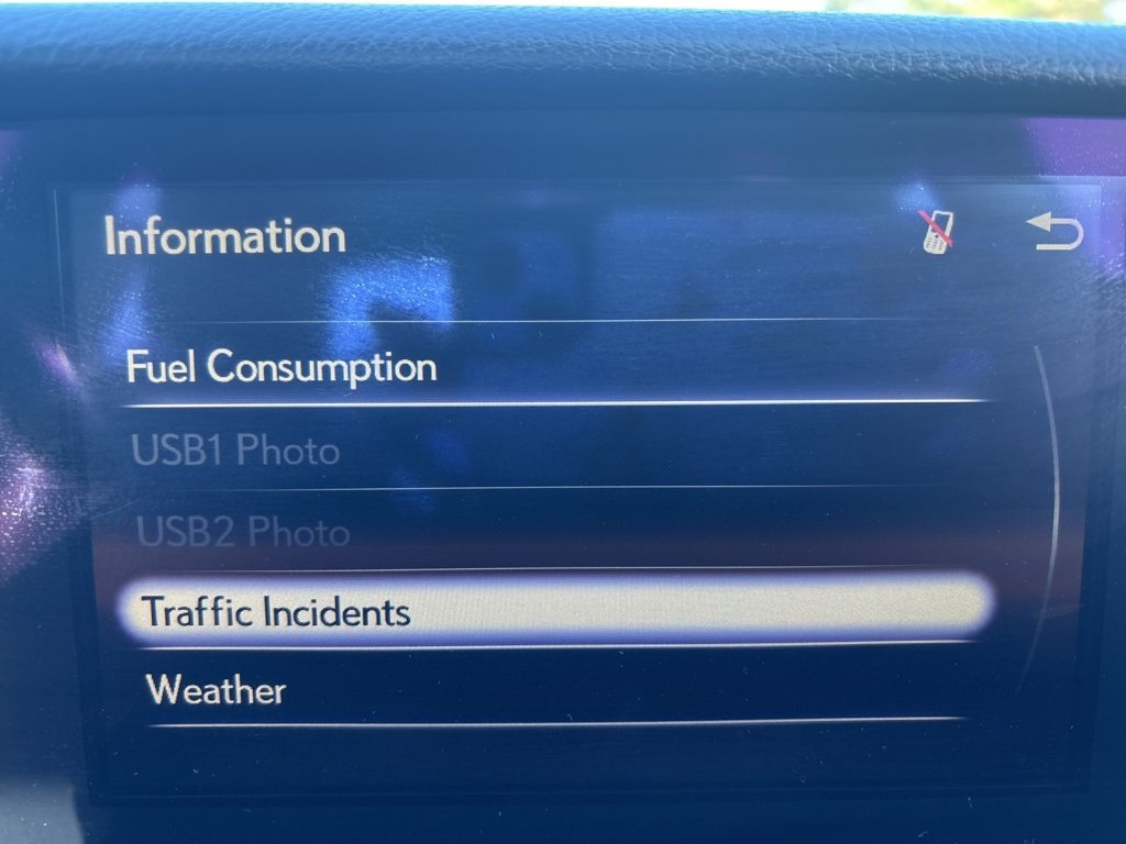 Used 2017 Lexus IS 200t image 30