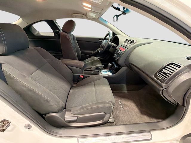 Used 2010 Nissan Altima 2.5 S FWD image 20