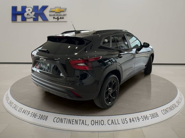 New 2026 Chevrolet Trax LT w/ Driver Confidence Package FWD image 6