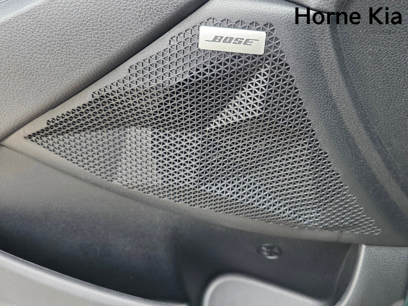 New 2026 Kia Seltos SX image 22