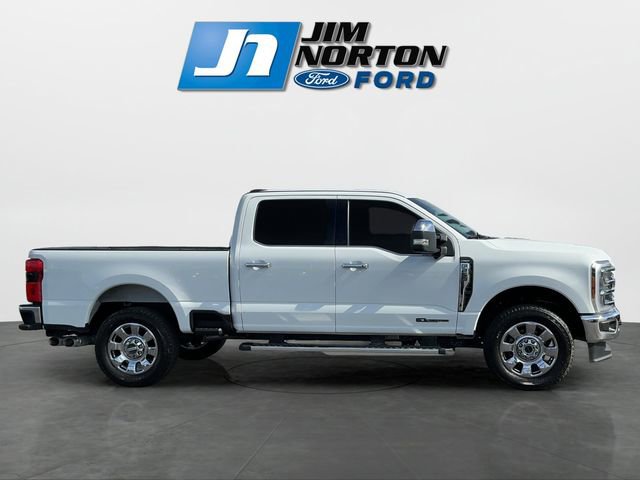 Used 2025 Ford F250 Lariat w/ Chrome Package image 2