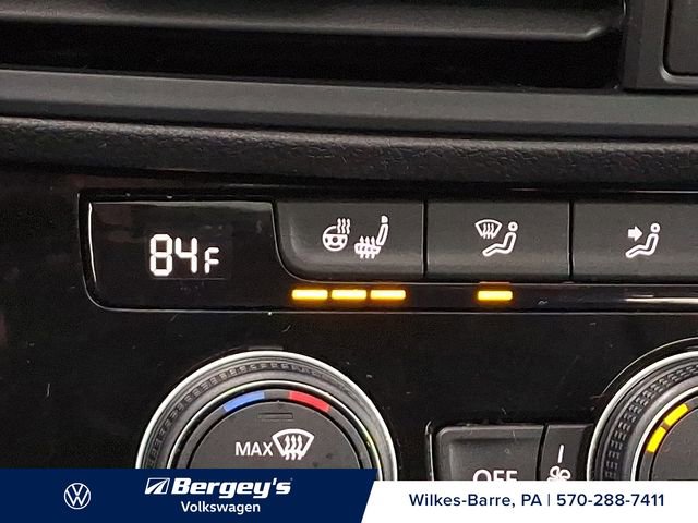 Certified 2021 Volkswagen Jetta SEL image 27