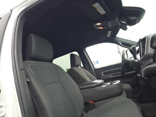 Used 2025 RAM 2500 Big Horn AWD/4WD image 31