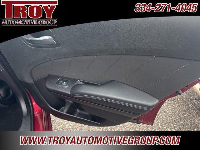 Used 2022 Dodge Charger SXT w/ Blacktop Package image 15