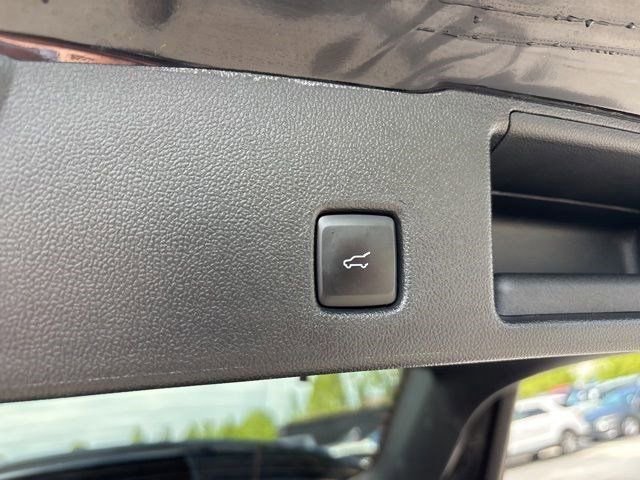 Used 2023 Ford Escape Active w/ Tech Pack #1 AWD/4WD image 32
